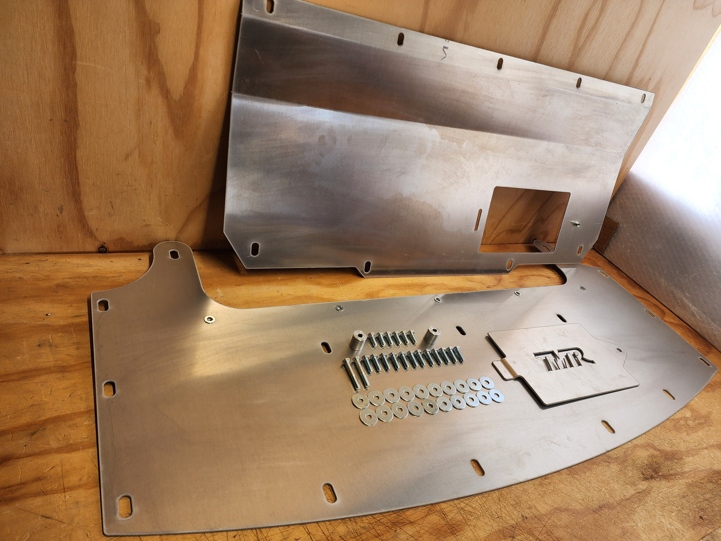 370GT Aluminium Undertray