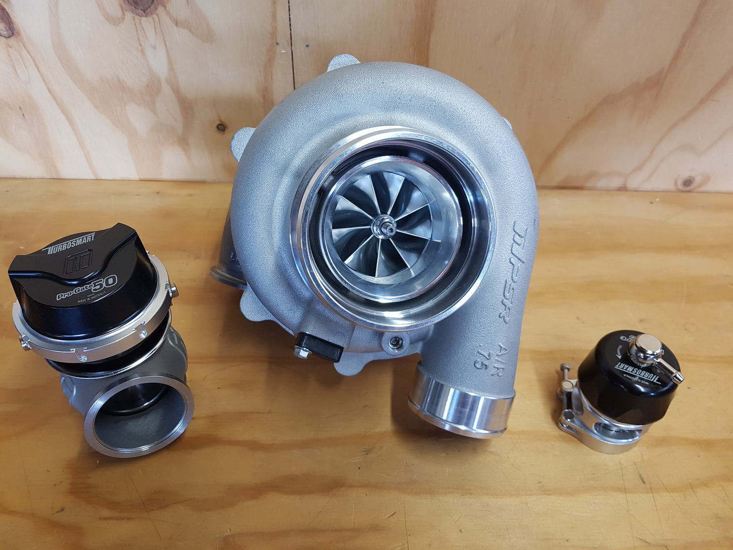 350Z & 350GT partial top mount single turbo kit